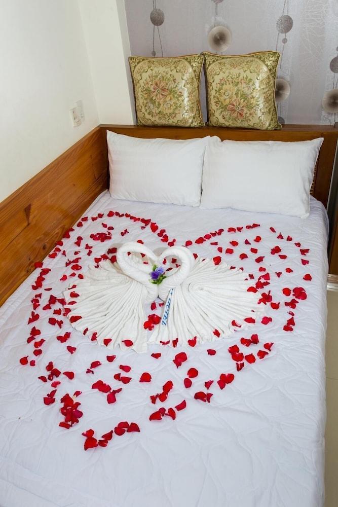 Nha Trang Paradise Hotel Exterior photo
